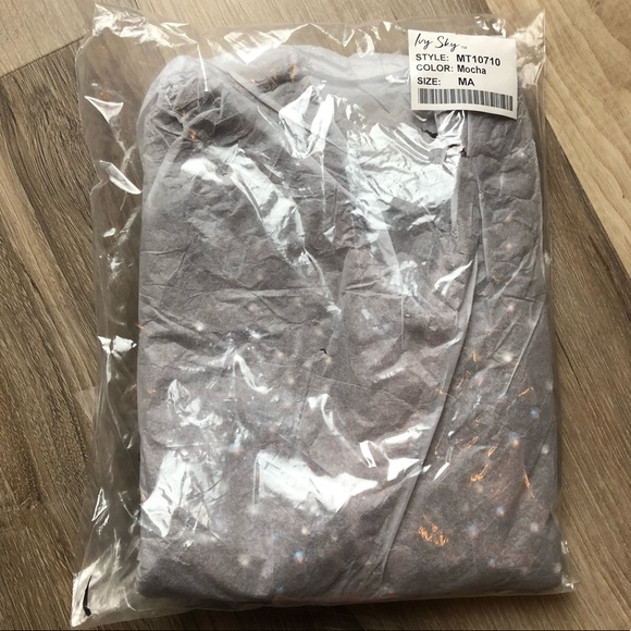 NWT Ivy Sky Swarovski Crystal Scallop Crop Top - Picture 4 of 7